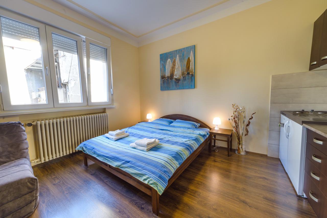 Parliament Apartment Белград Экстерьер фото