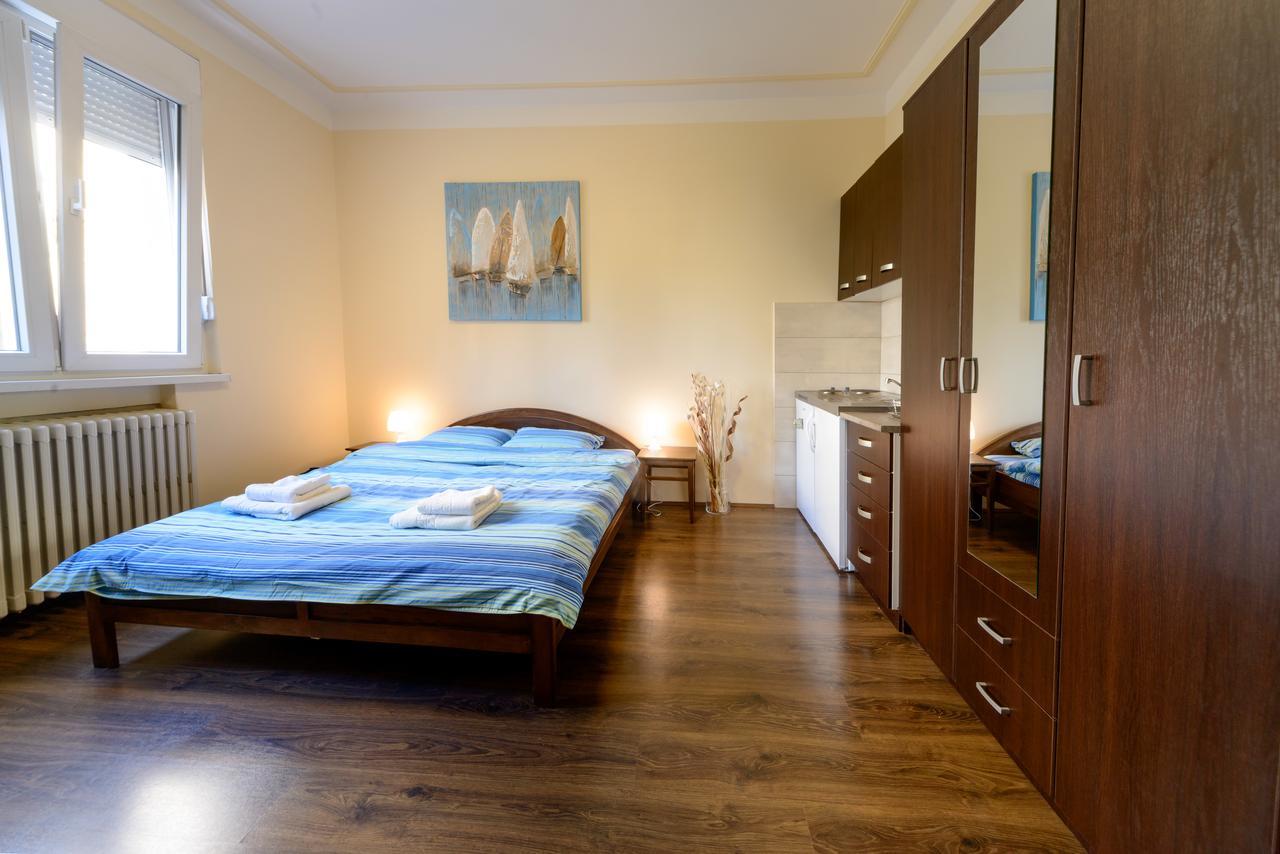 Parliament Apartment Белград Экстерьер фото
